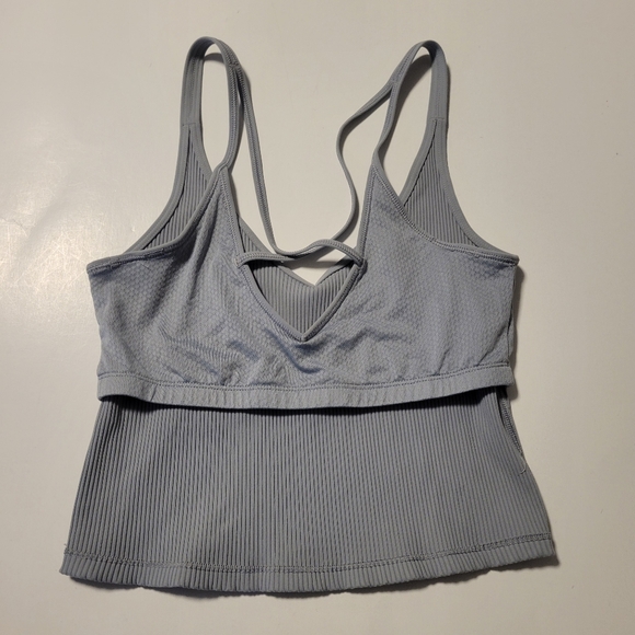Vuori Ribbed Crop top. - Picture 11 of 11